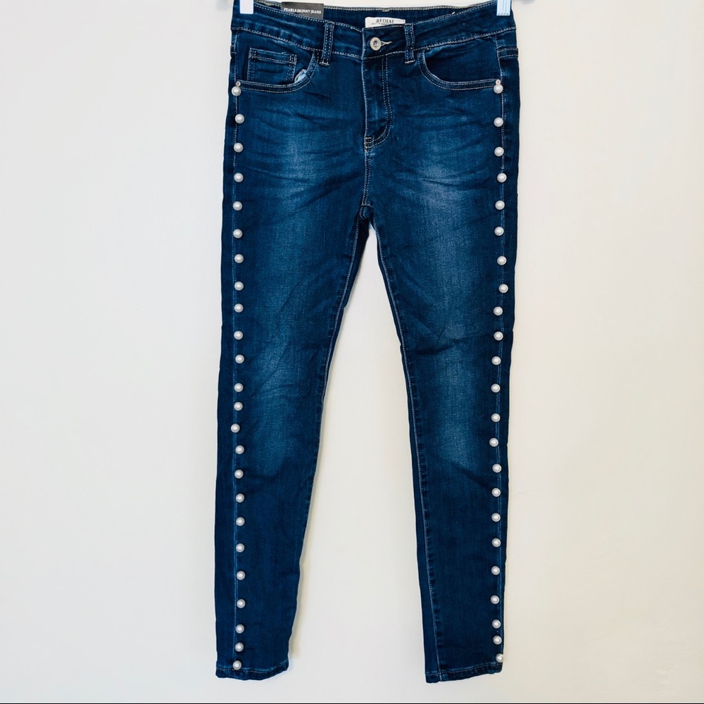 NWT Redial Pearl Jeans